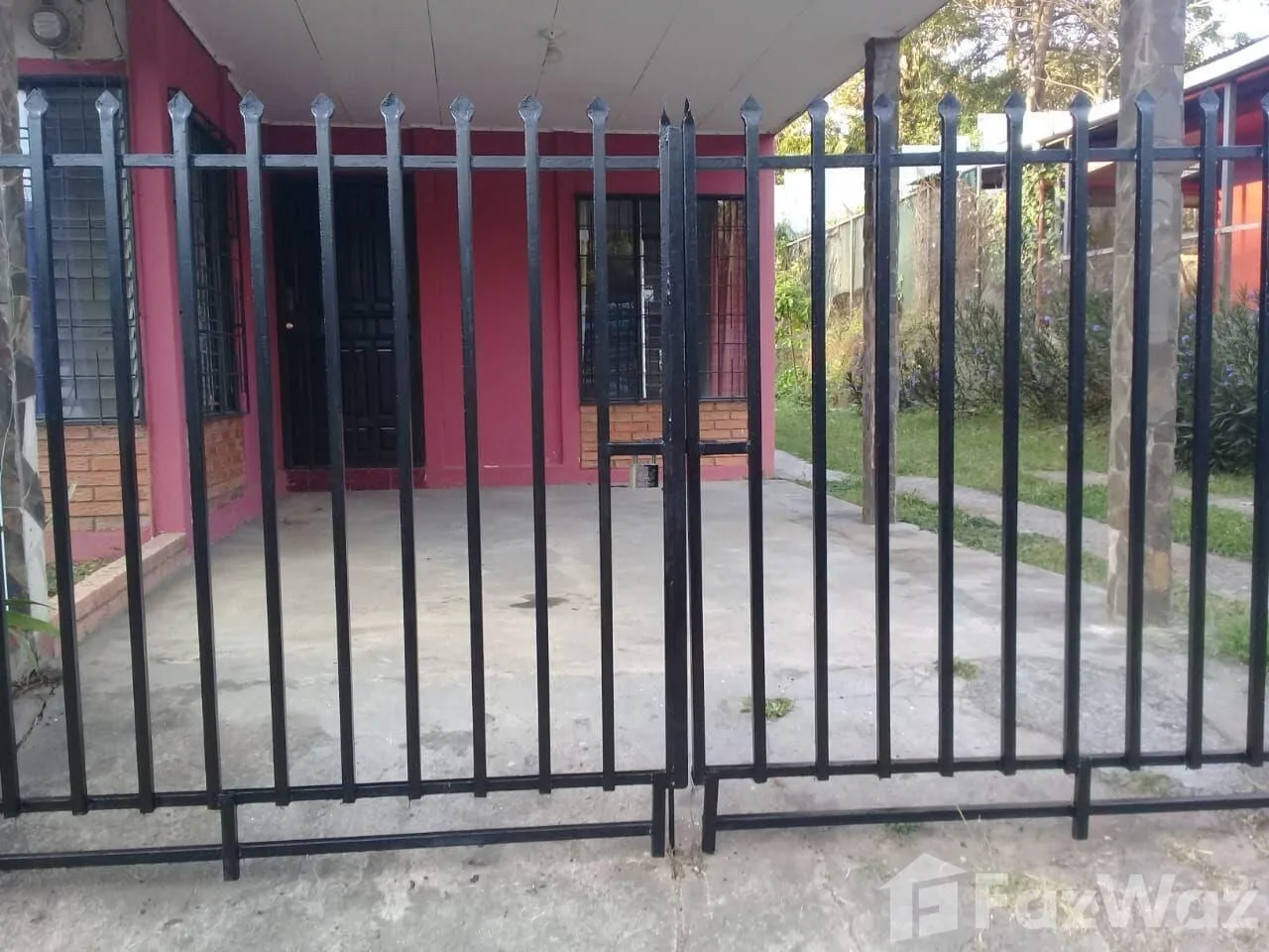 3 Bedroom House for Sale in Montes De Oca, San Jose for $143,200