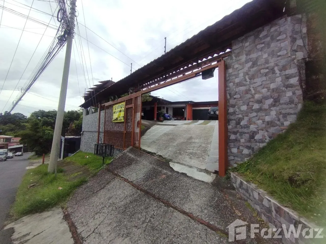 4 Bedroom House for Sale at San Pablo for $380,000 — photo 2