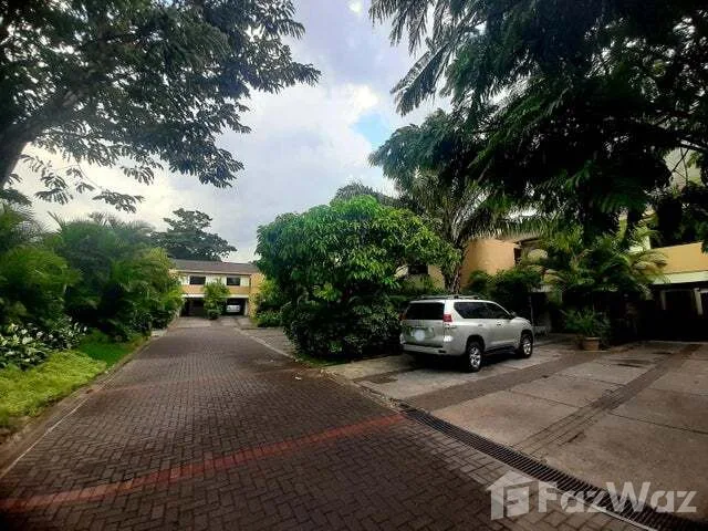4 Bedroom House for Sale in Escazu, San Jose for $335,000