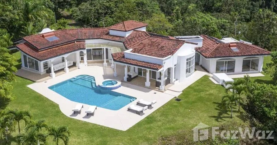 3 Bedroom Villa for Sale in Puriscal, San Jose for $980,000