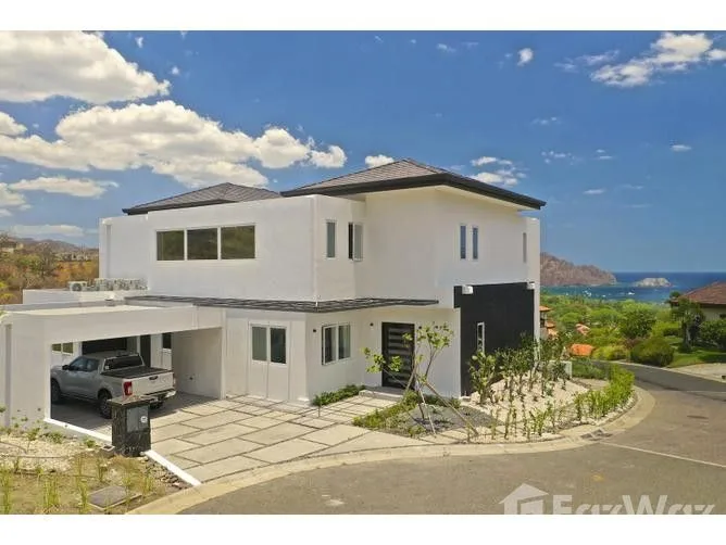 6 Bedroom House for Sale in Carrillo, Guanacaste for $1,100,000