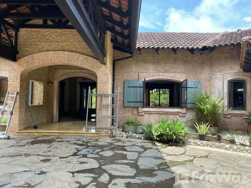 4 Bedroom House for Sale in Alajuela, Alajuela for $1,200,000