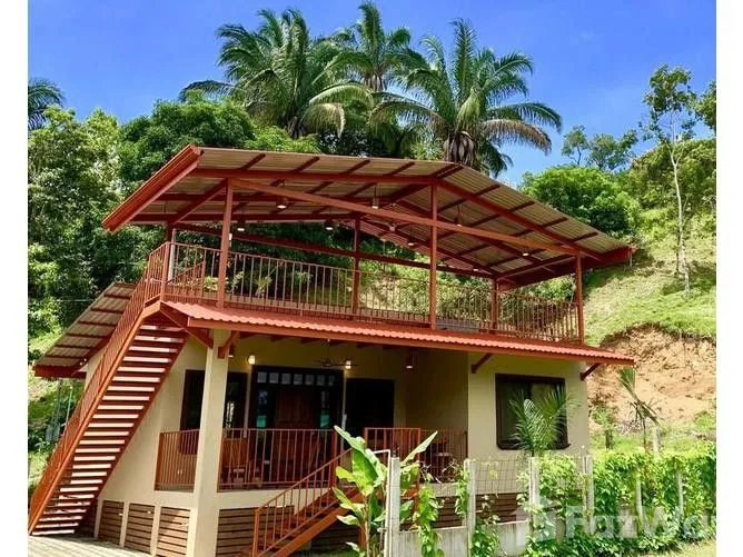 2 Bedroom House for Sale in Aguirre, Puntarenas for $249,000
