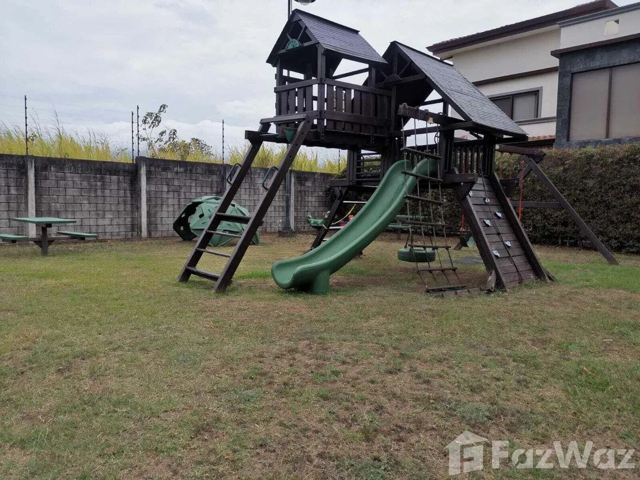 Land for Sale at Apartment For Rent in Santo Domingo for $155,000 — photo 3