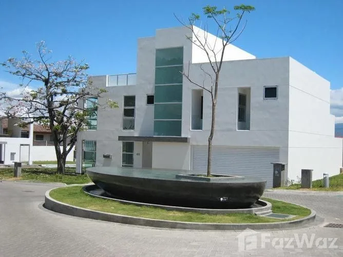4 Bedroom House for Sale in Escazu, San Jose for $750,000