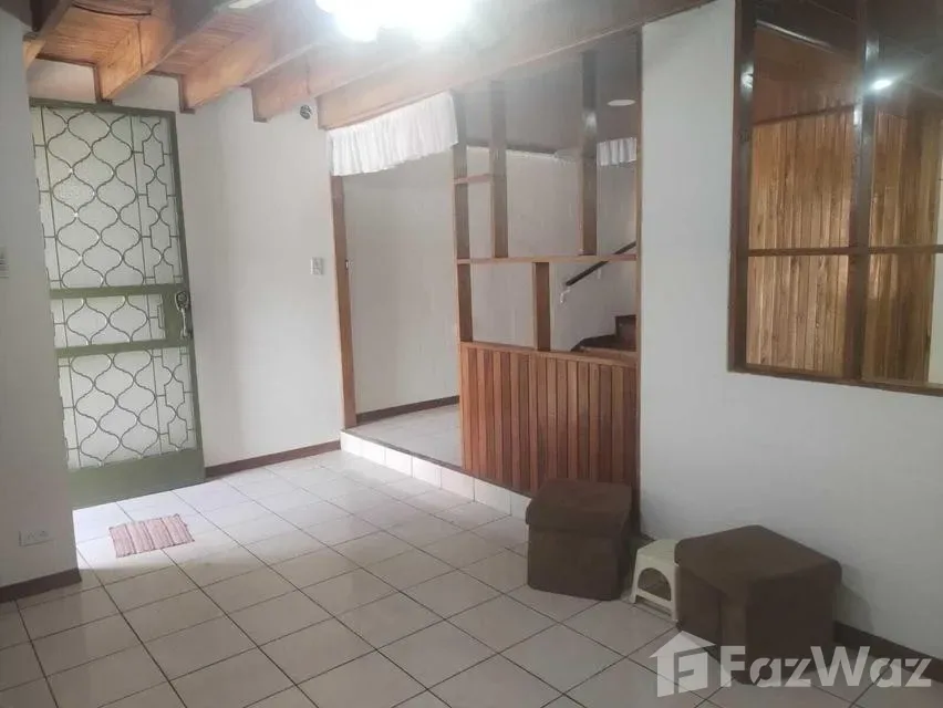 4 Bedroom House for Sale at Hatillo for $130,000 — photo 3