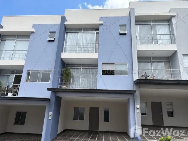 4 Bedroom House for Sale in Santo Domingo, Heredia for $265,000