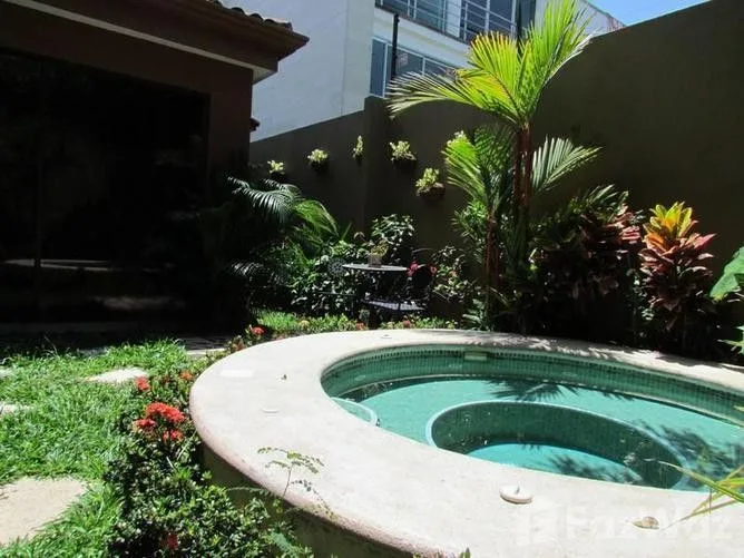 3 Bedroom Apartment for Sale at Escazú for $450,000