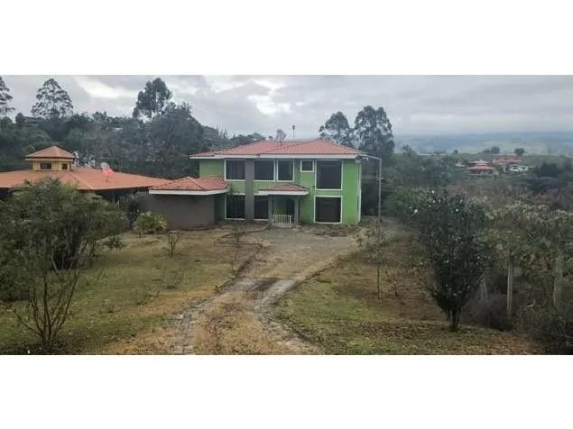 3 Bedroom House for Sale in Paraiso, Cartago for $266,432