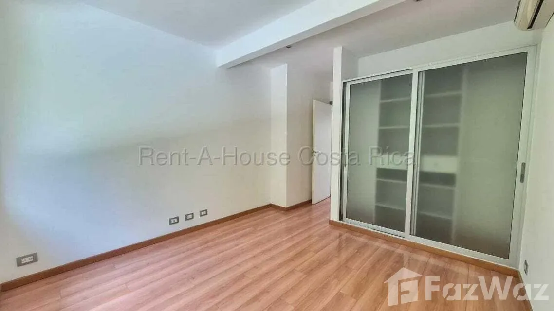 3 Bedroom House for Sale at Piedades de Santa Ana for $360,000 — photo 4