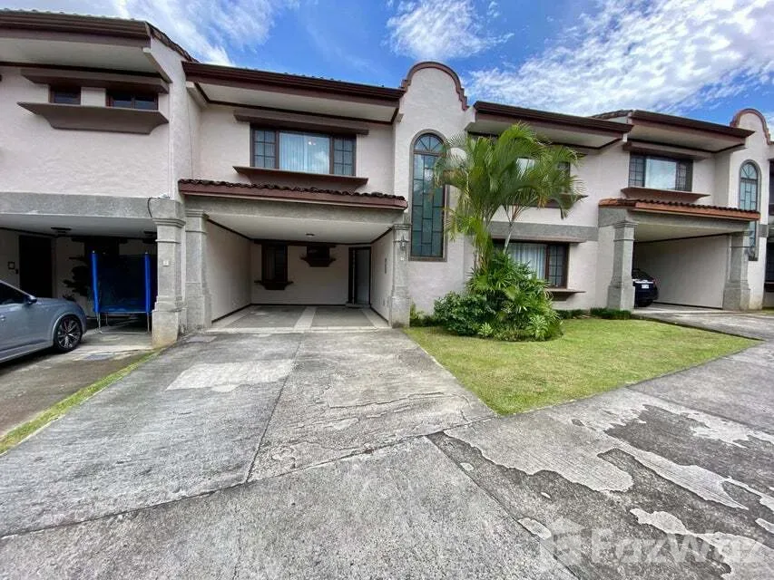 3 Bedroom House for Sale in Escazu, San Jose for $279,000