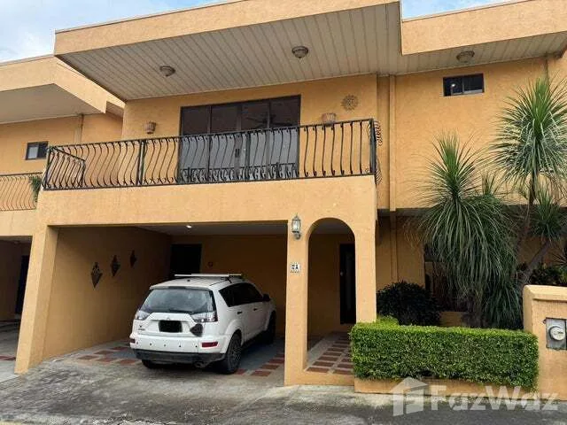 4 Bedroom House for Sale in Belen, Heredia for $250,000