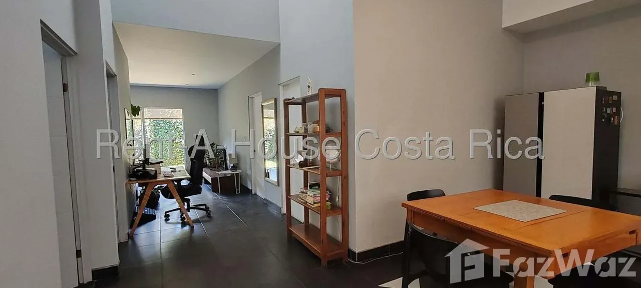 2 Bedroom House for Rent at Apartment For Sale in Ulloa for $950/mo