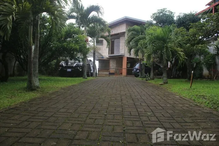 5 Bedroom House for Sale at Los Angeles San Rafael for $459,800