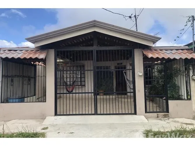 2 Bedroom House for Sale in El Guarco, Cartago for $92,000