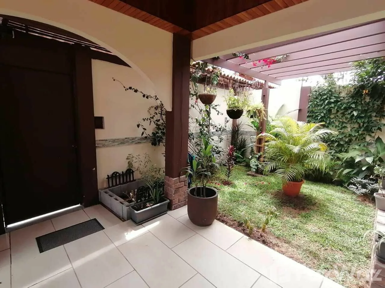 5 Bedroom House for Sale in Moravia, San Jose for $265,000 — photo 2