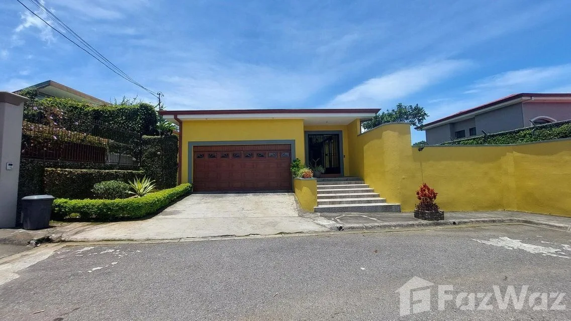4 Bedroom House for Sale in Vasquez De Coronado, San Jose for $550,000