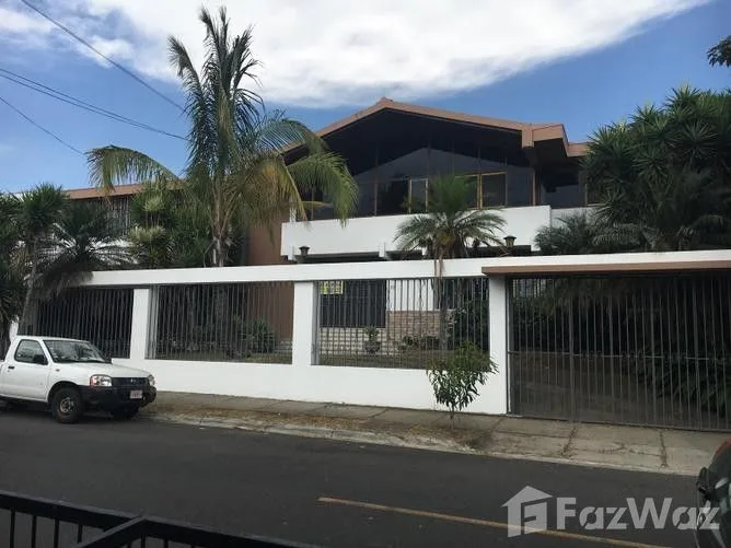 5 Bedroom House for Sale in San Jose, San Jose for $930,000