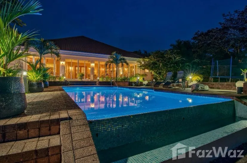 3 Bedroom Villa for Sale in Orotina, Alajuela for $1,300,000