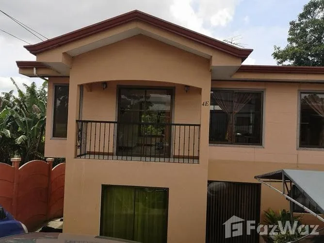 4 Bedroom House for Sale in Palmares, Alajuela for $160,000