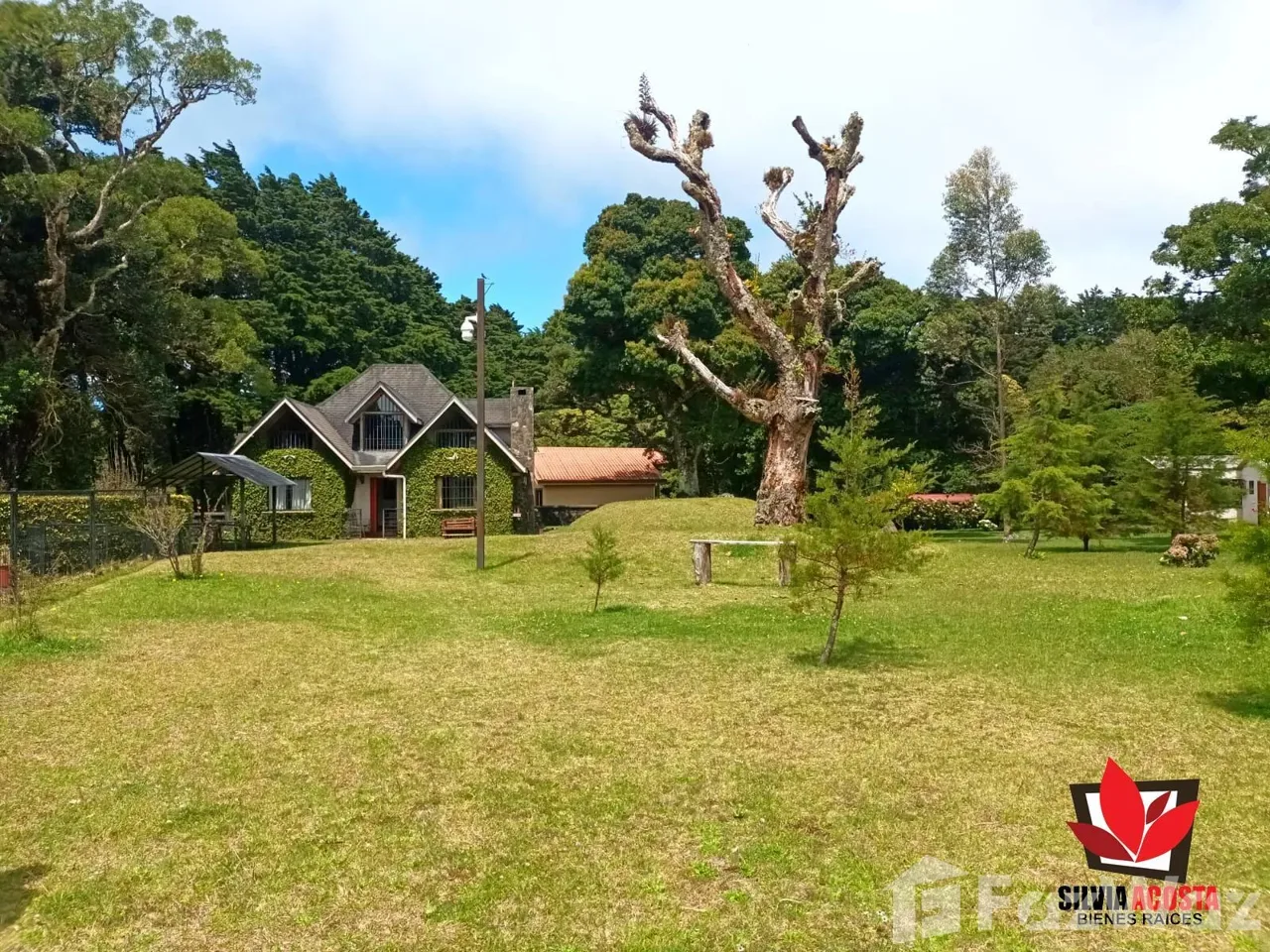3 Bedroom House for Sale in San Rafael, Heredia for $660,000