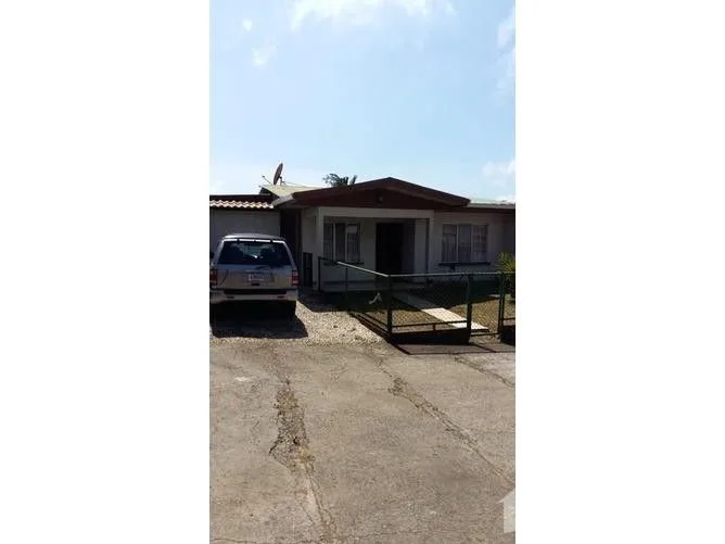 2 Bedroom House for Sale in San Ramon, Alajuela for $82,000