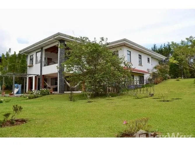 4 Bedroom House for Sale in San Isidro, Heredia for $529,000