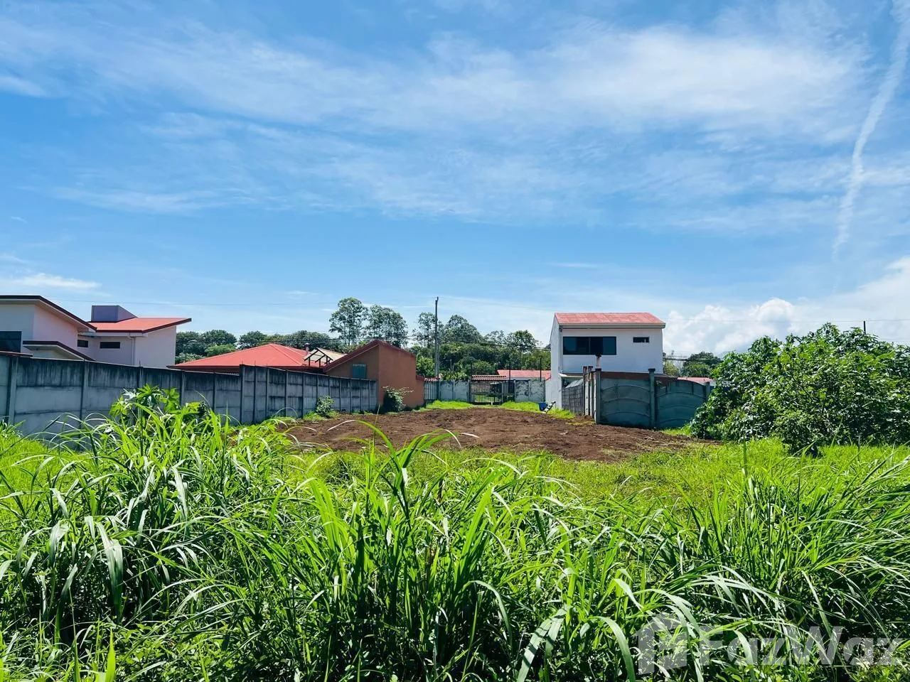 Land for Sale at HEREDIA for $273,437