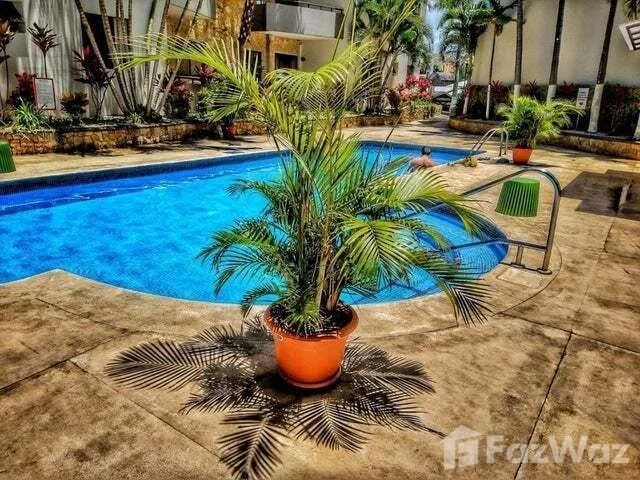 3 Bedroom Apartment for Sale at Santa Ana for $190,000