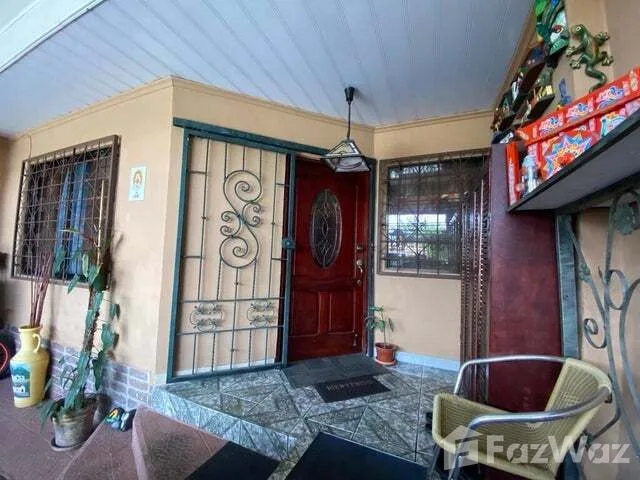 3 Bedroom House for Sale at Apartment For Rent in Santo Domingo for $160,000 — photo 2