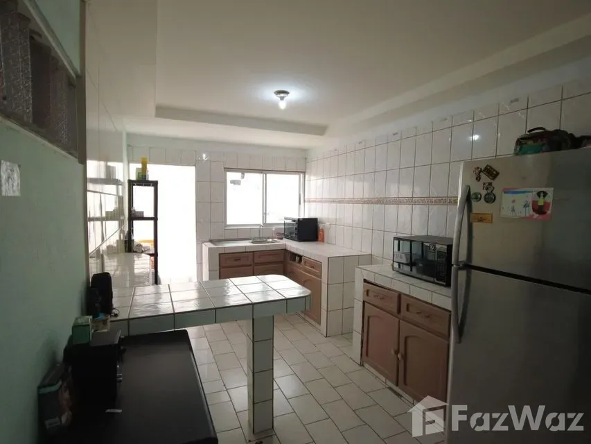 6 Bedroom House for Sale in Santo Domingo, Heredia for $286,000 — photo 4