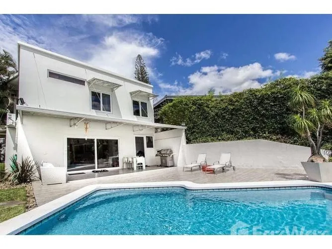 4 Bedroom House for Sale at Escazú for $499,000
