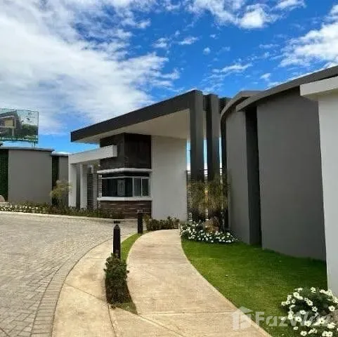 3 Bedroom House for Sale in Escazu, San Jose for $350,000