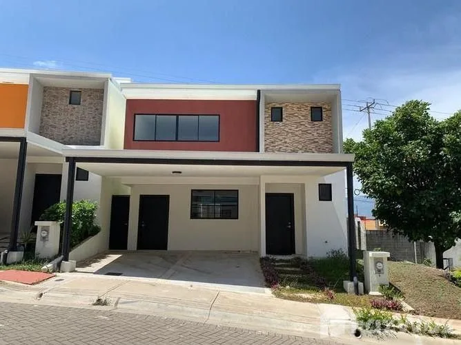 3 Bedroom House for Sale in Heredia, Heredia for $199,261