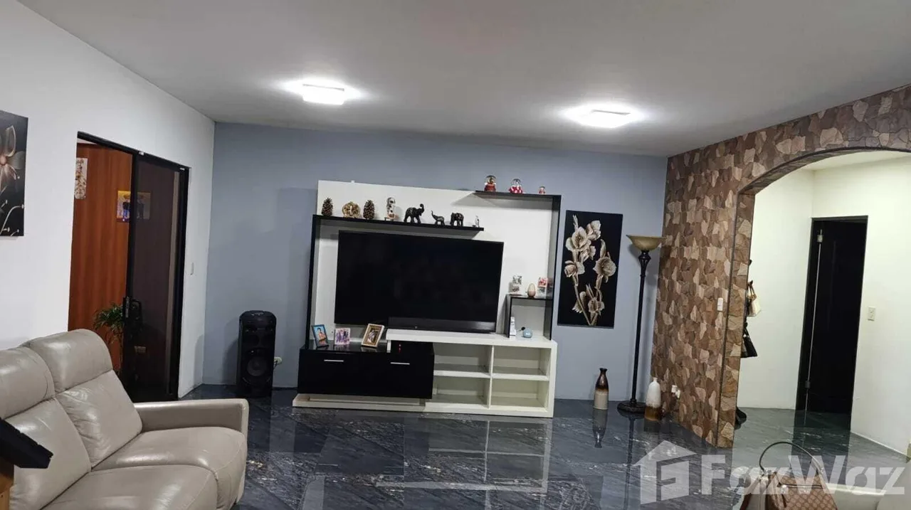 3 Bedroom House for Sale in San Pablo, Heredia for $313,000 — photo 3