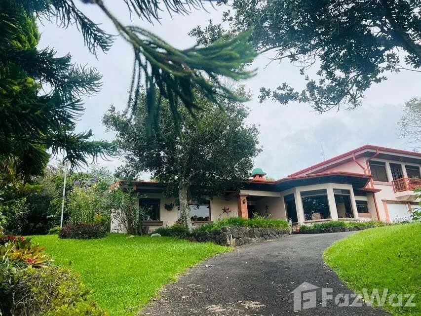 4 Bedroom House for Sale at Los Angeles San Rafael for $525,000