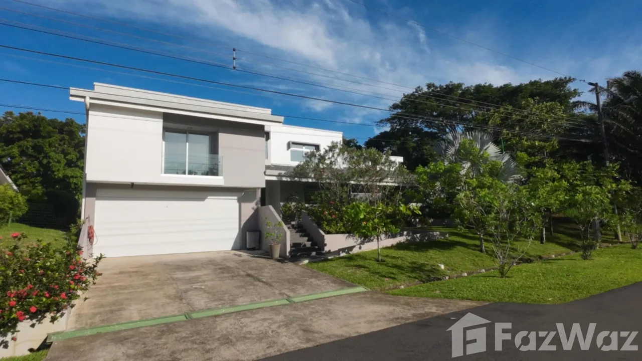 4 Bedroom House for Sale at Condominium For Sale in La Guacima for $570,000