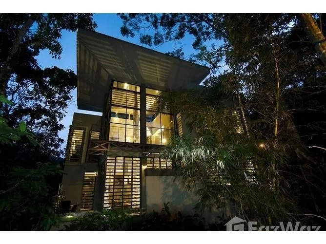 5 Bedroom House for Sale at Manuel Antonio for $499,000
