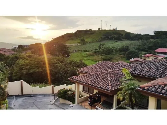 3 Bedroom House for Sale at Guachipelin for $237,000