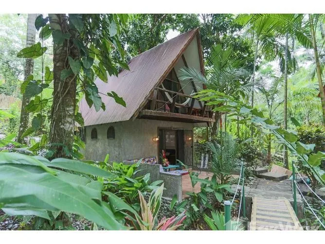 2 Bedroom House for Sale at Quepos for $145,000