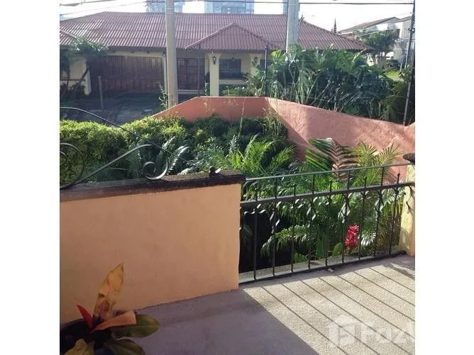 3 Bedroom House for Sale in Escazu, San Jose for $290,000