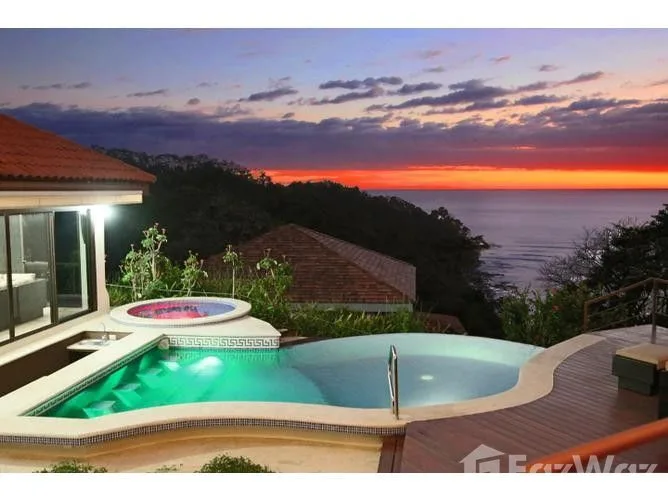 5 Bedroom House for Sale at Jaco for $995,000