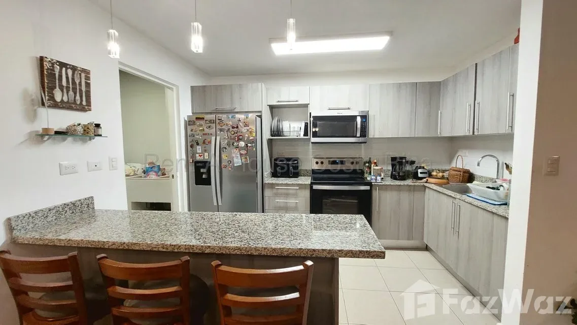 3 Bedroom House for Sale at Brasil de Mora for $253,000 — photo 5