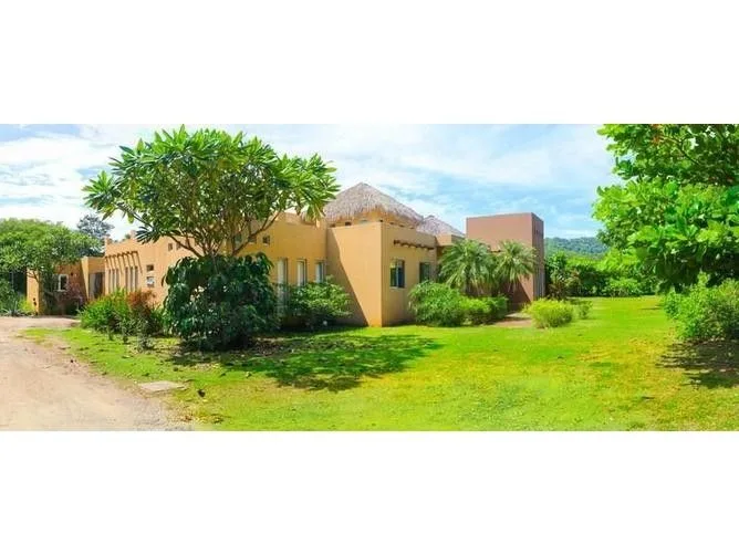 3 Bedroom House for Sale in Santa Cruz, Guanacaste for $399,000