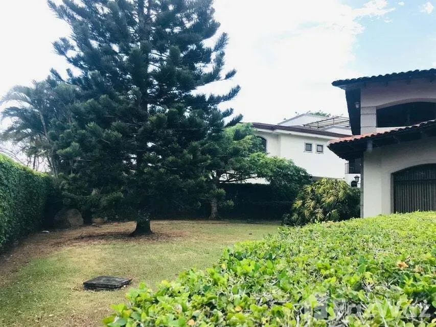 5 Bedroom House for Sale in Alajuela, Alajuela for $600,000