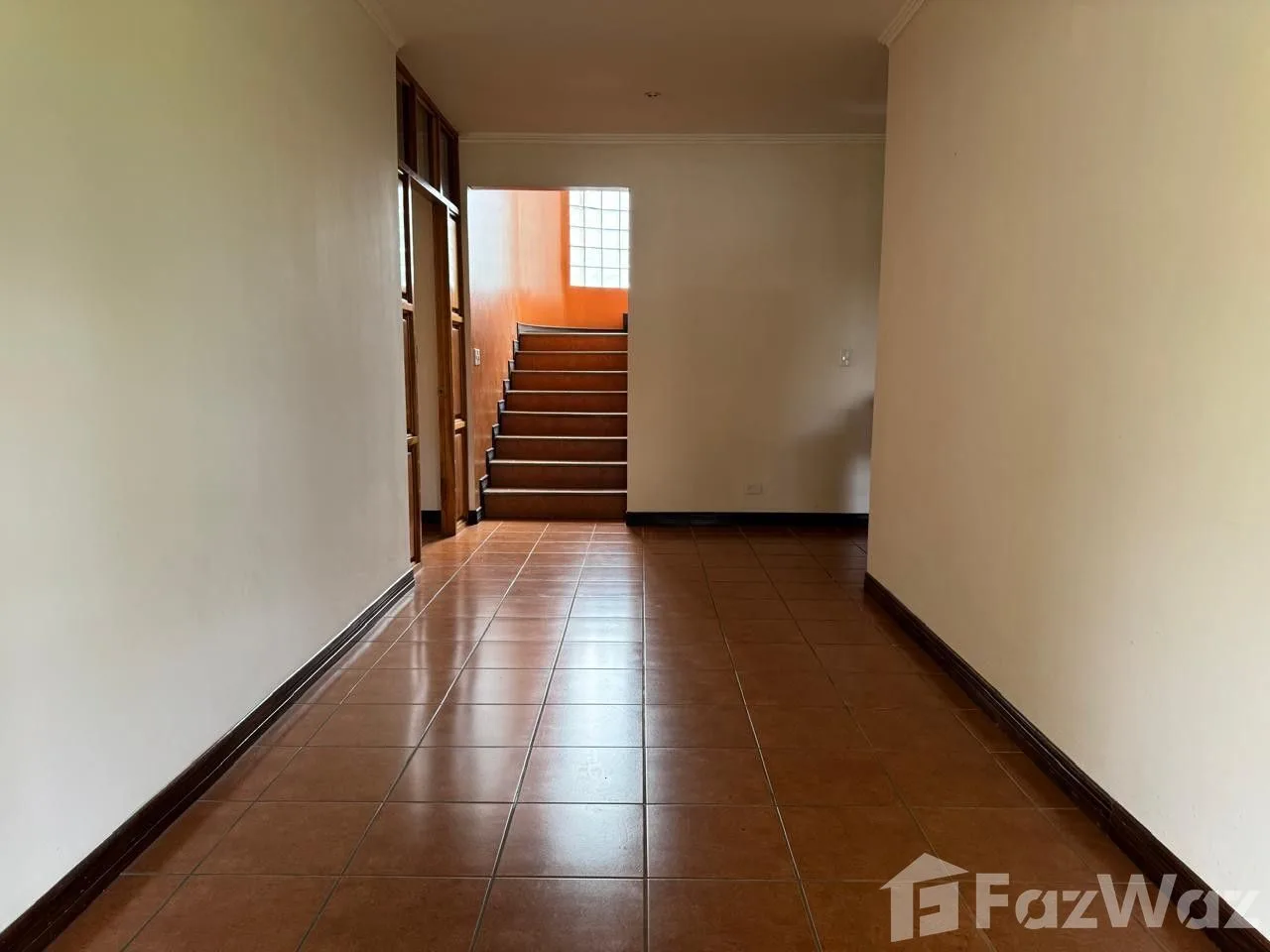 6 Bedroom House for Sale at Condominium For Sale in San José for $1,430 — photo 2