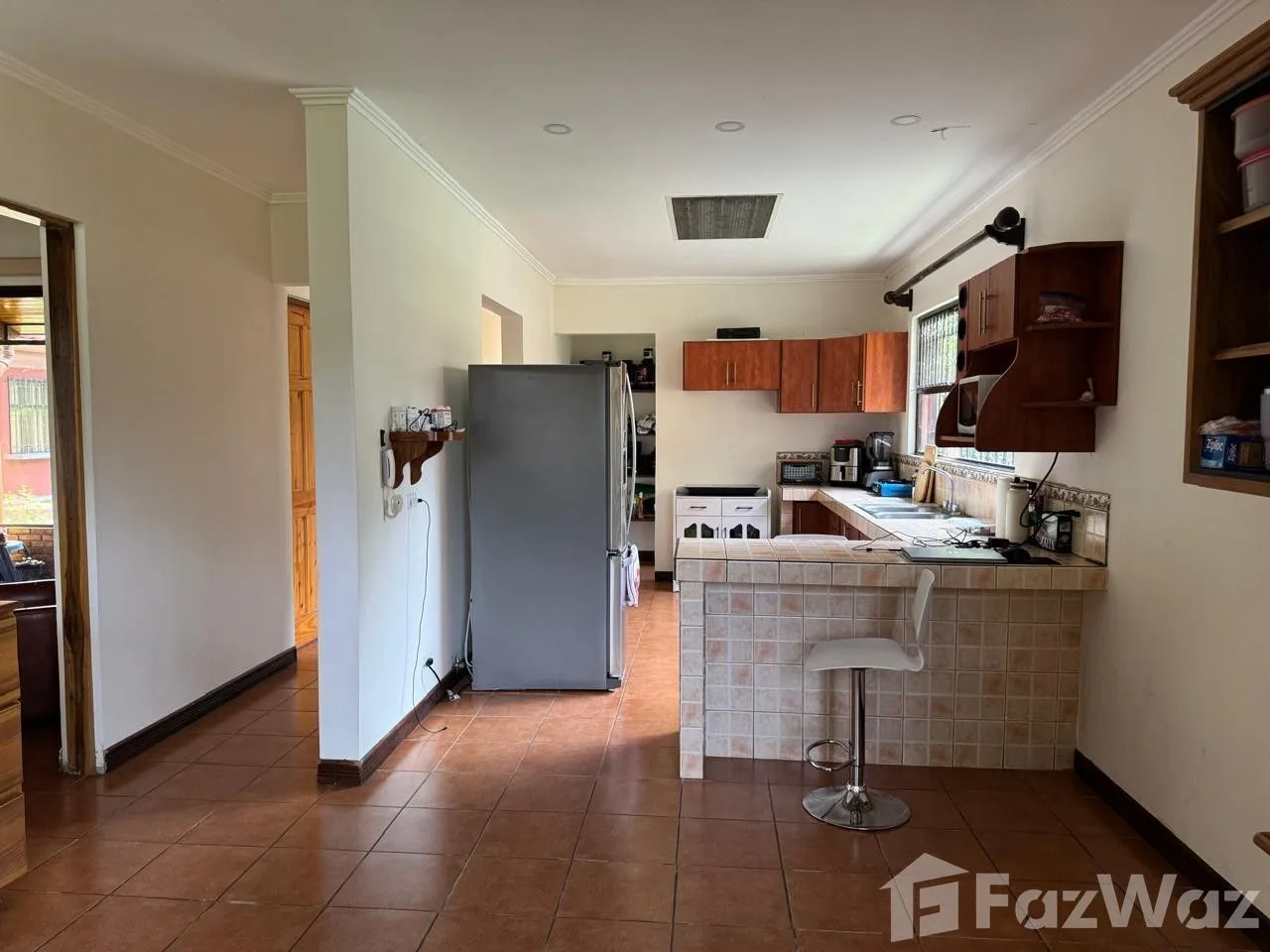 6 Bedroom House for Sale at Condominium For Sale in San José for $1,430 — photo 4