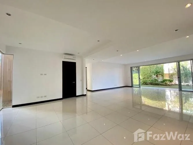 3 Bedroom Apartment for Sale at Contemporary Apartamento for Sale with Garden Piedades Santa Ana for $340,000