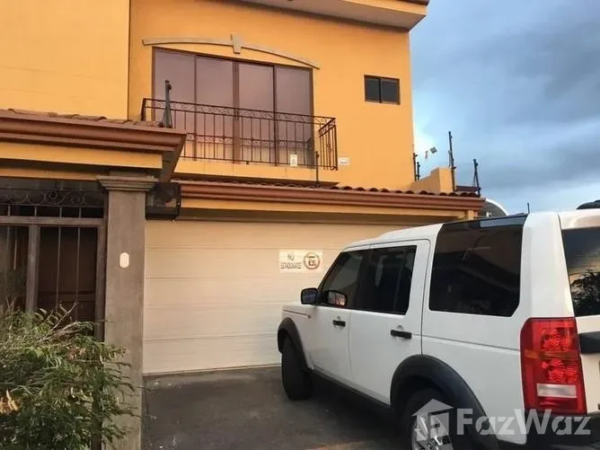 3 Bedroom House for Sale in Santo Domingo, Heredia for $225,000