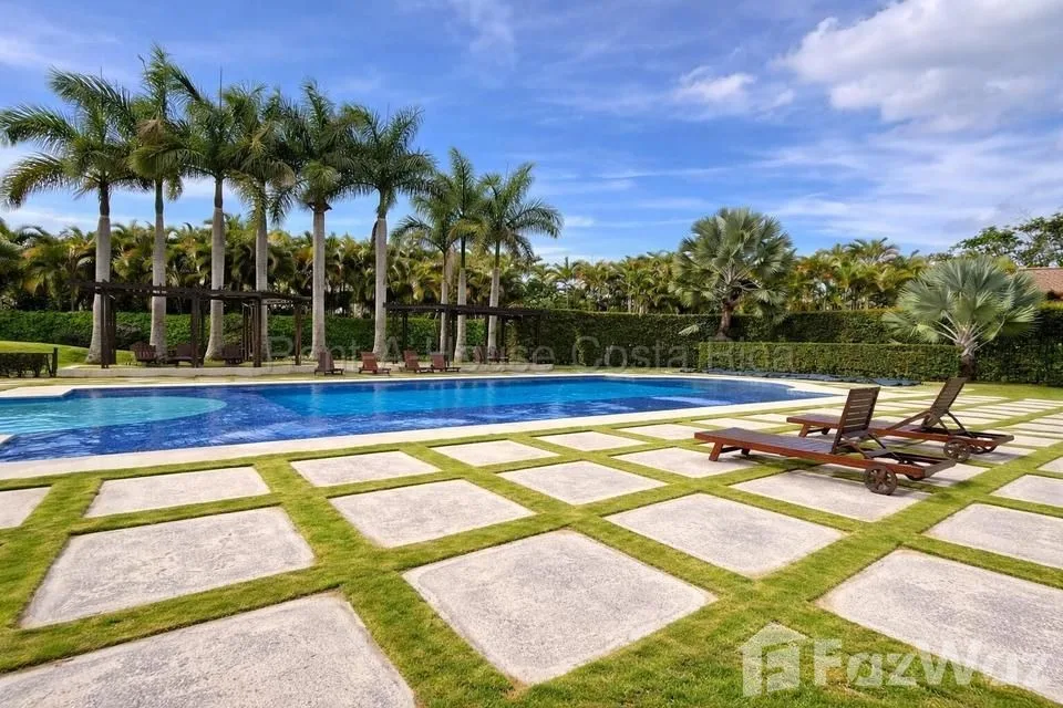 Land for Sale at Granadilla de Curridabat for $1,000,000